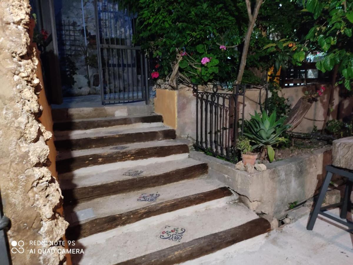 Casa Vacanze Fondaco Di Scillato Scillato (Sicily) Exterior foto